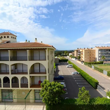 The In Estartit